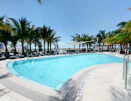 900 Biscayne pool