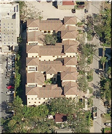 Villaggio in the Grove Condo