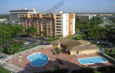 Dadeland Place Condos
