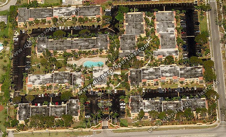Venetian Palms Condo Aerial