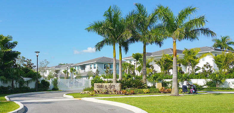 Homes in Somi Estates Miami Subdivision