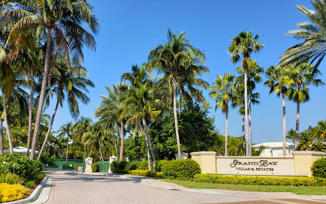 Grand Bay Villas and Estates Key Biscayne
