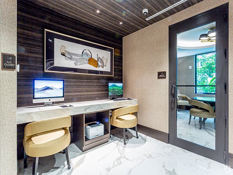 Merrick Manor Coral Gables Business Center