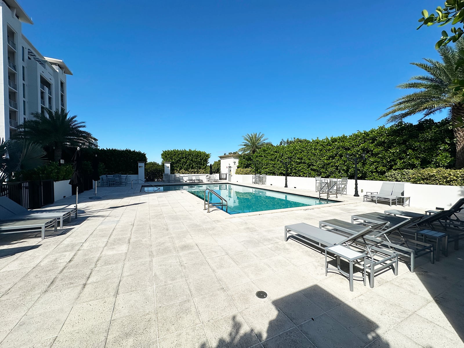 One Village Place Coral Gables Pool Deck
