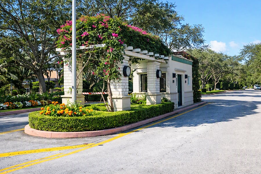 Snapper Creek Lakes Coral Gables