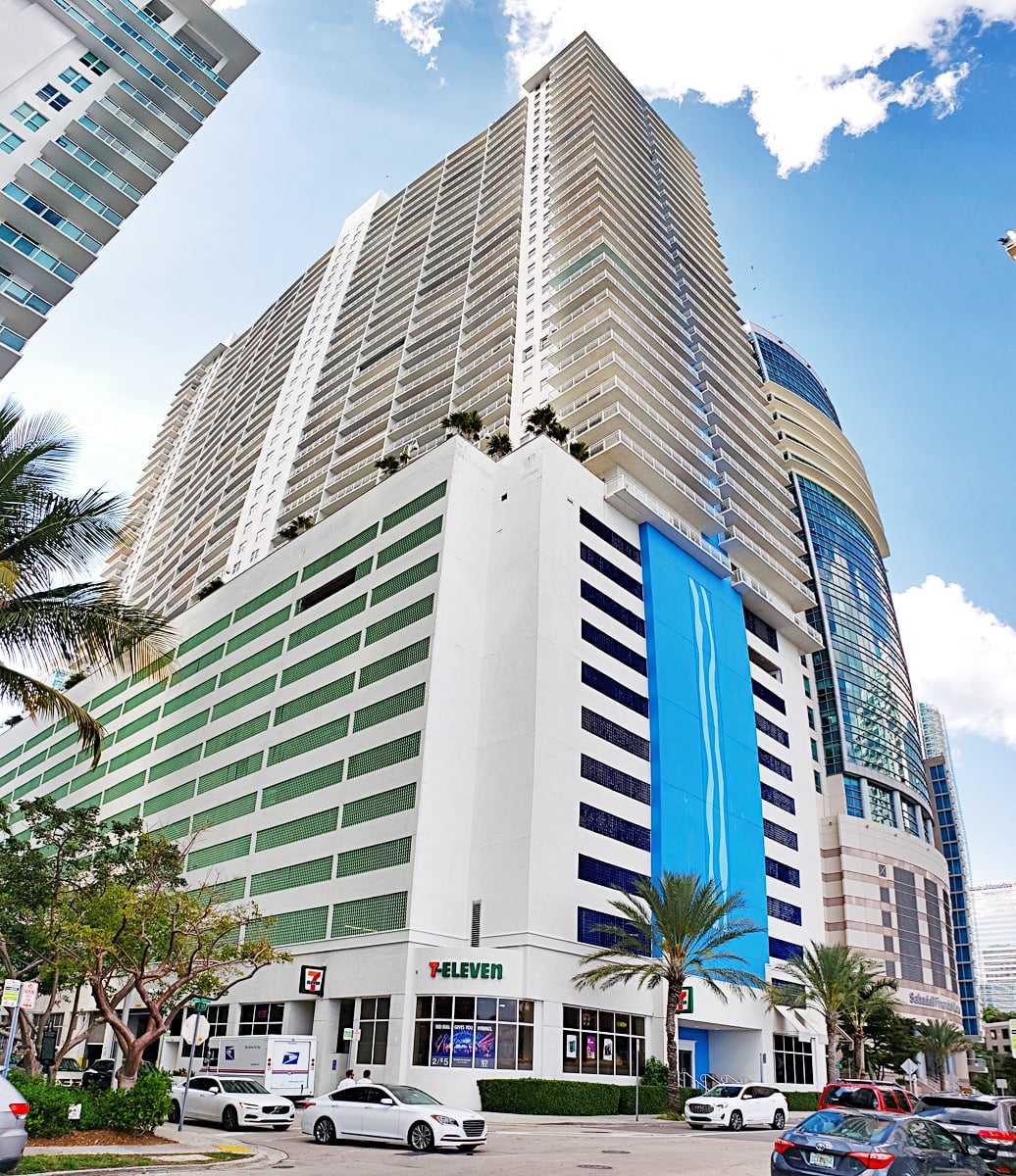 The Club at Brickell Bay