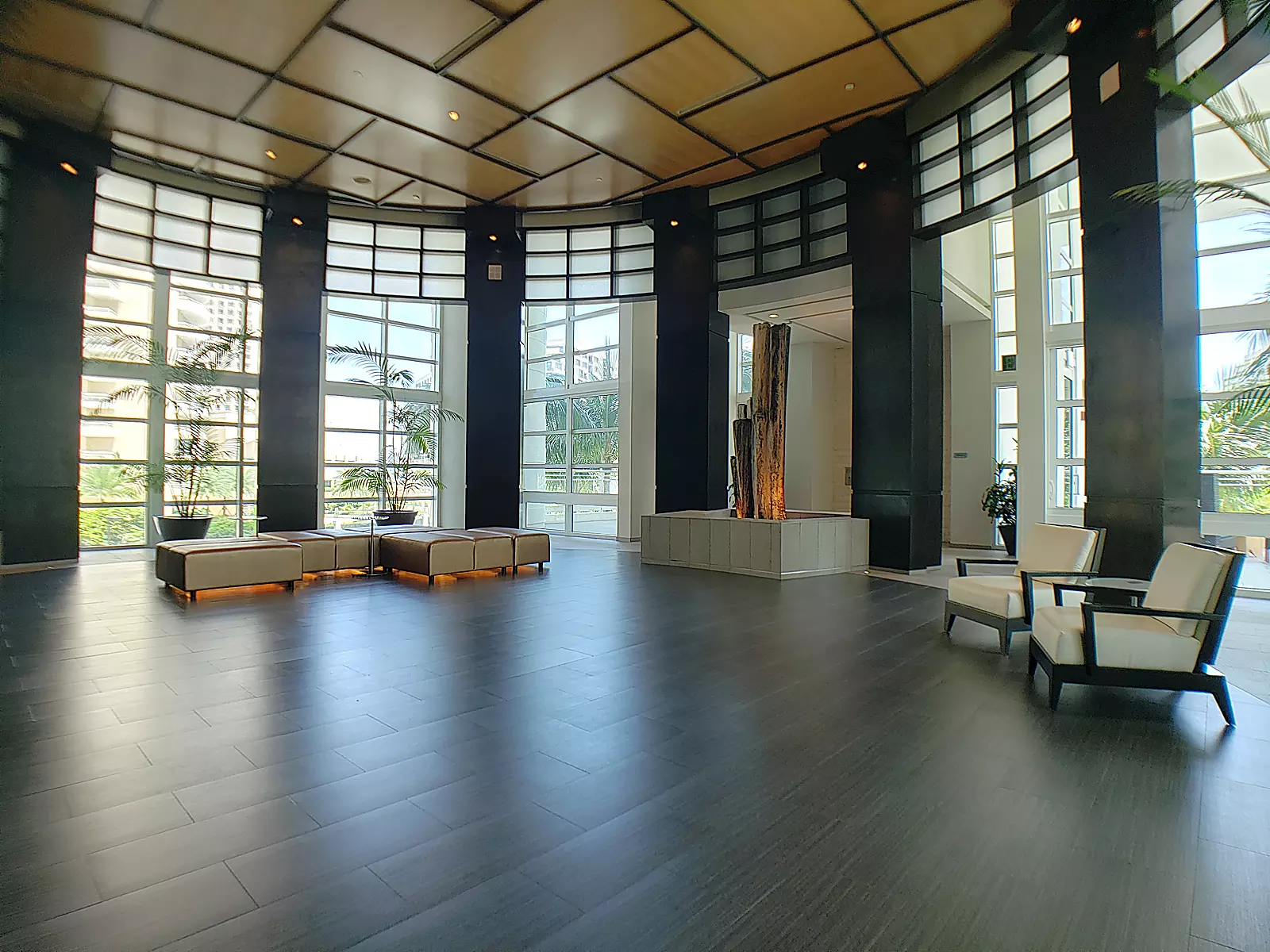 Asia Brickell Key - Lobby