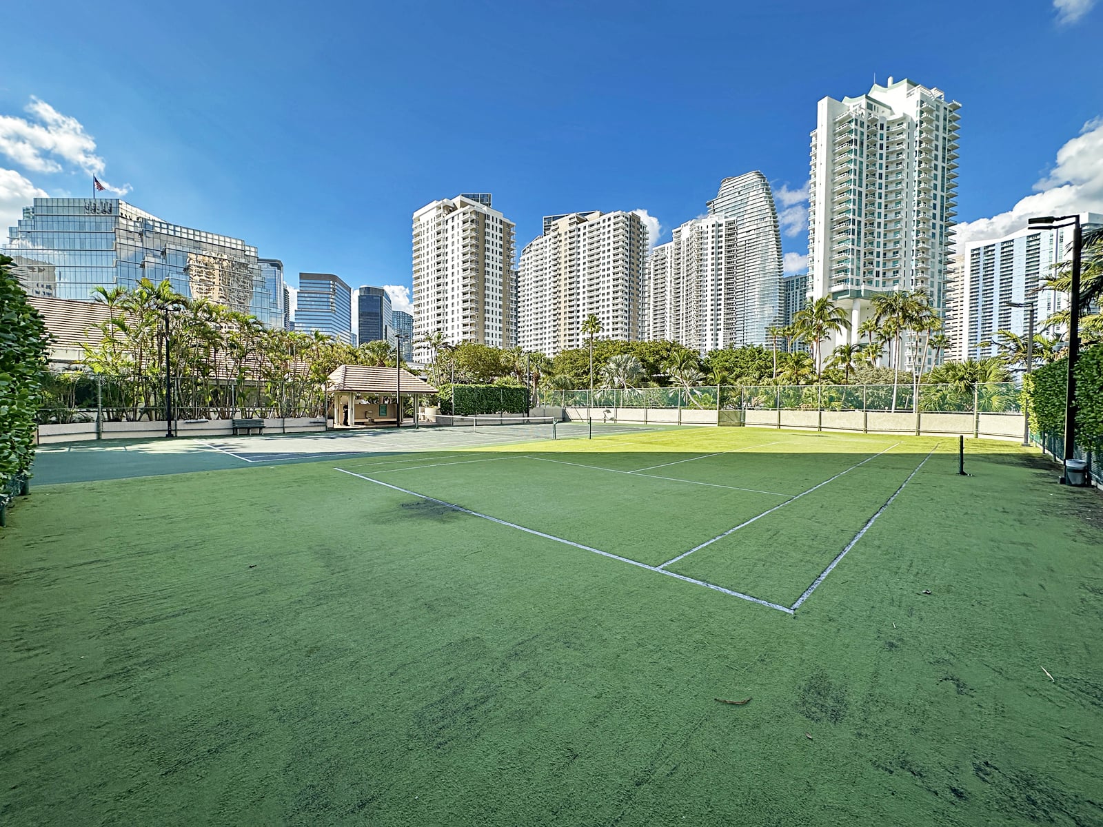 Brickell Key One - Tennis
