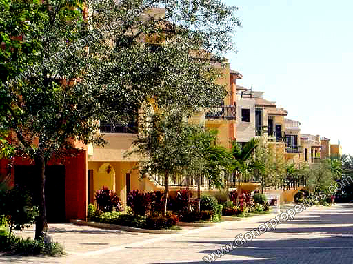 Cloisters on the Bay Street