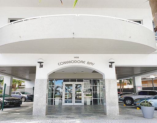 Commodore Bay Brickell Entrance