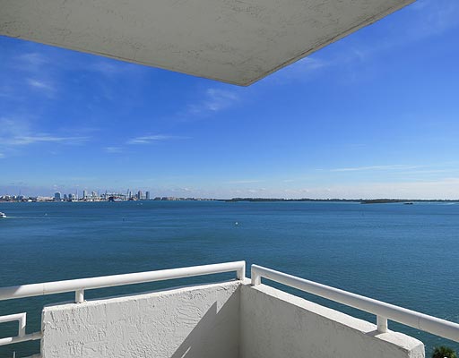 Commodore Bay Brickell View