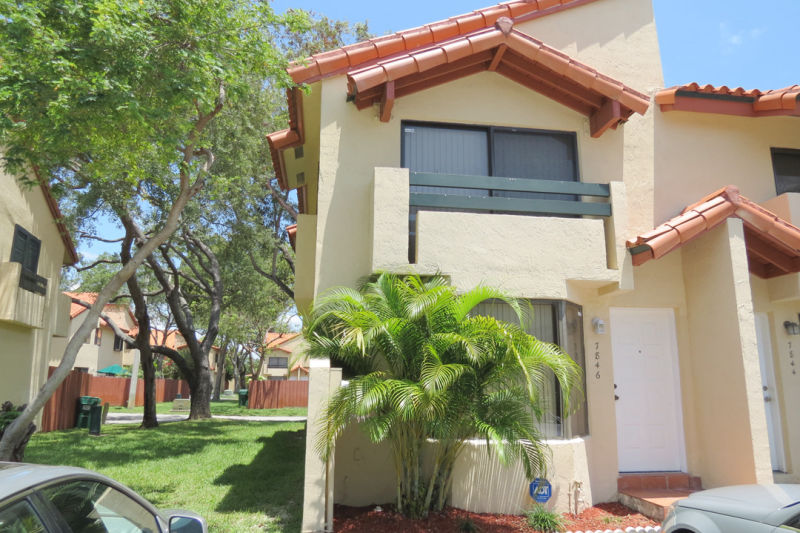 Dadeland Cove Townhome