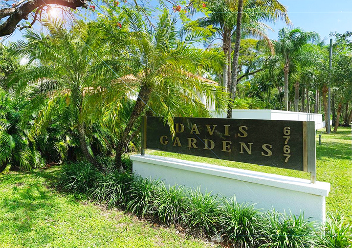 Davis Gardens South Miami