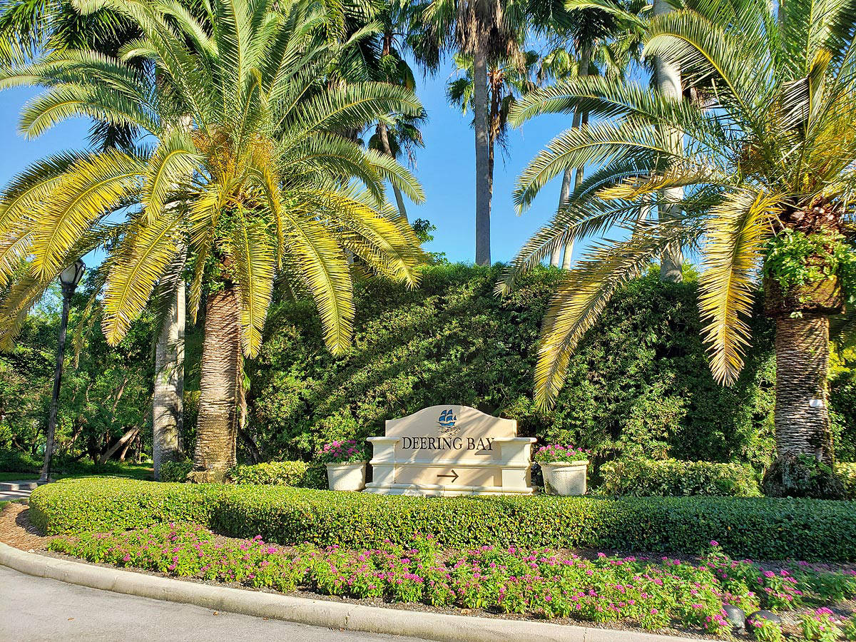 Deering Bay Coral Gables - Entrance