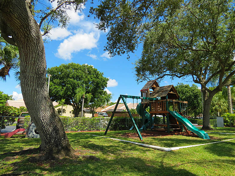 Kings Court Miami playground