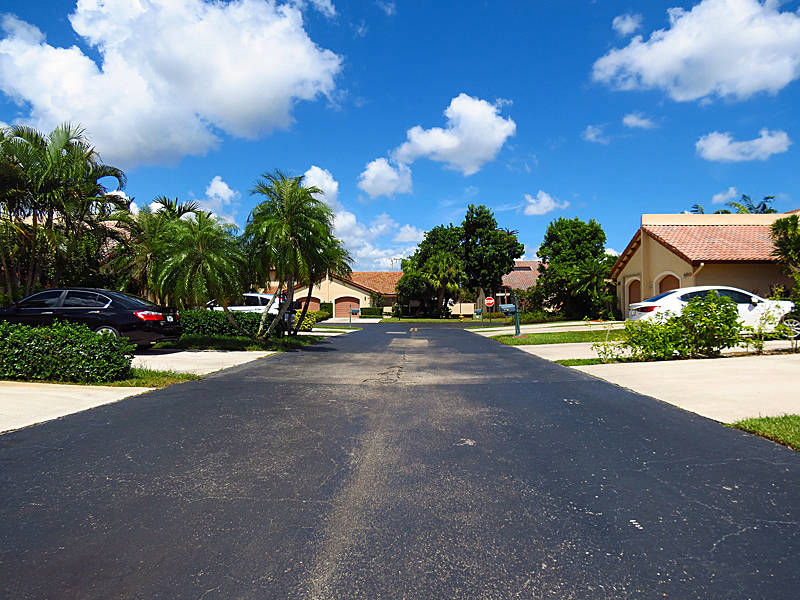 Streets within Kings Court Miami