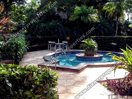 Kingston Square Kendall Miami Hot Tub