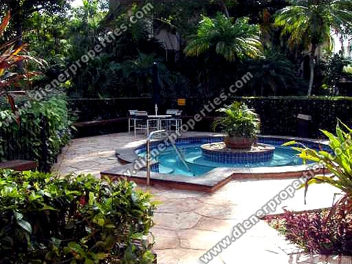 Kingston Square Kendall Miami Hot Tub