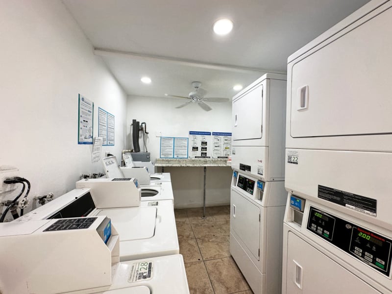 Monterey Gardens of Pinecrest Laundry