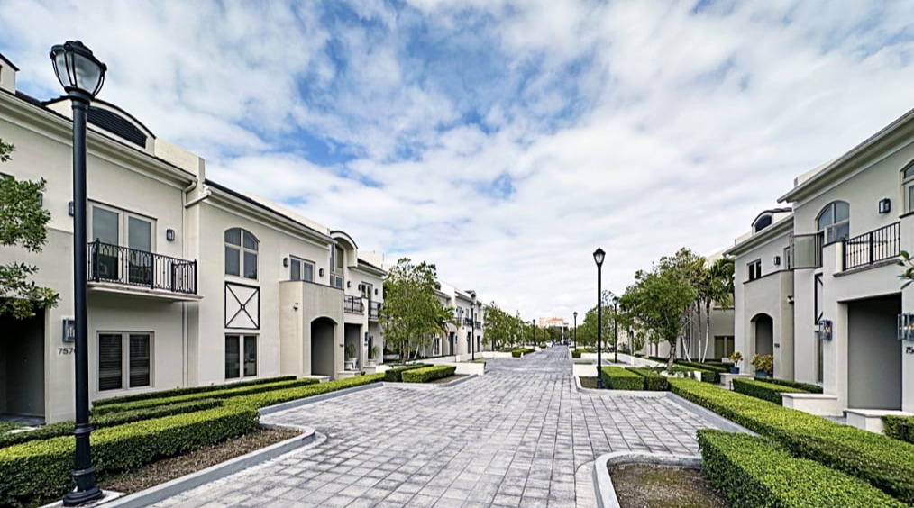 Oak Lane Townhomes South Miami
