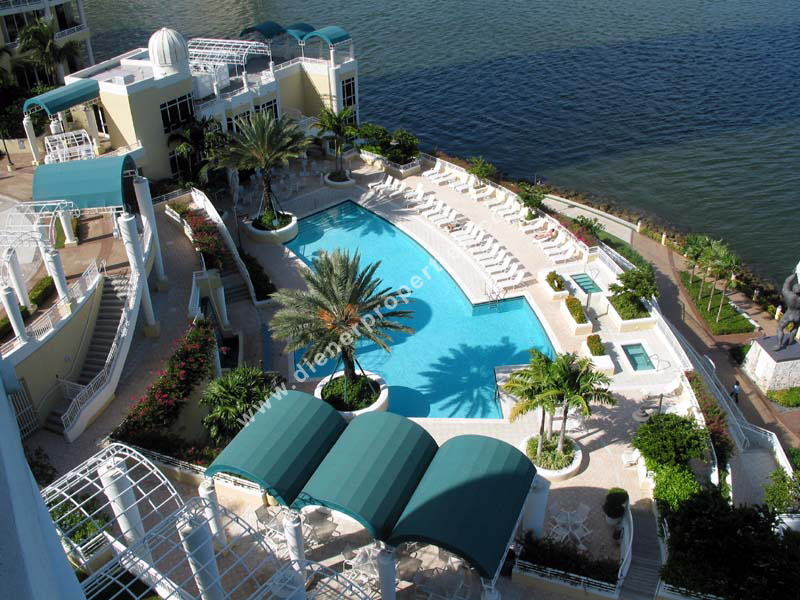 Two Tequesta Point Brickell Key - Pool