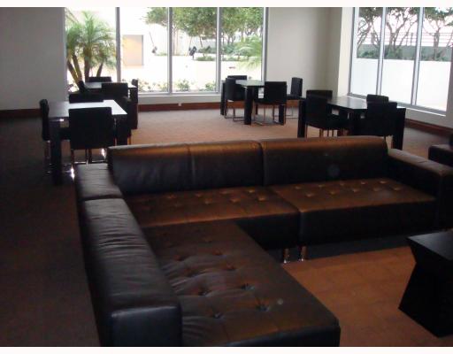 1050 Brickell Condo-Social Room