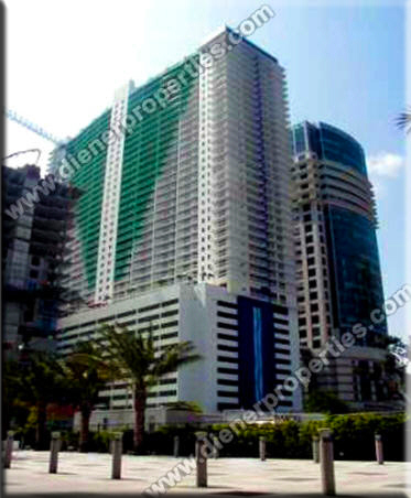 Club at Brickell Bay